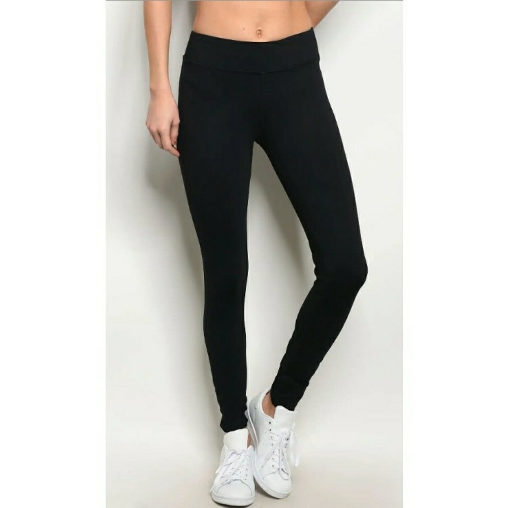 🌟NEW! Tiffany Athletic Leggings BLACK - Picture 2 of 4